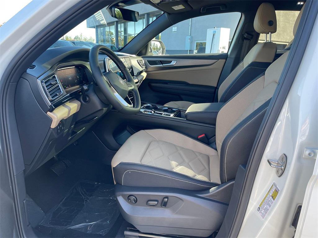 new 2026 Volkswagen Atlas Cross Sport car, priced at $46,767