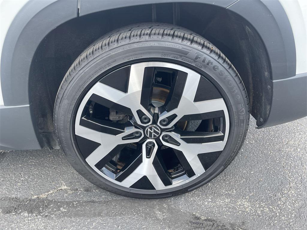 used 2022 Volkswagen Taos car, priced at $22,490