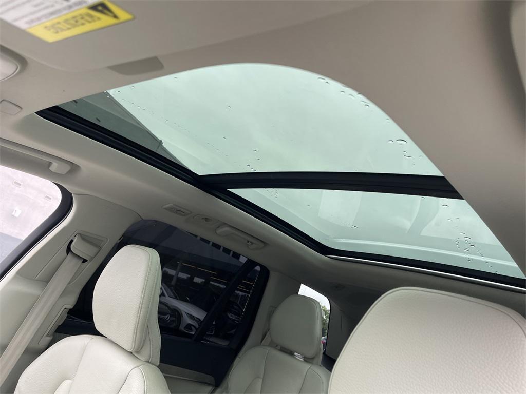 used 2023 Volvo XC90 Recharge Plug-In Hybrid car, priced at $47,992