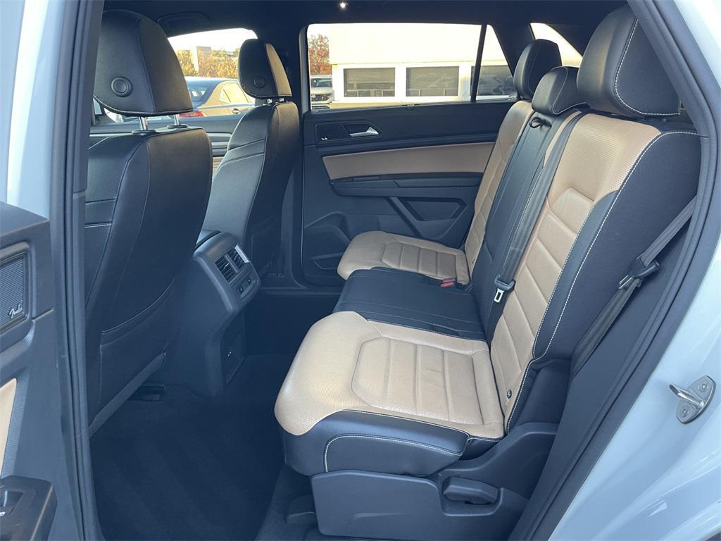 used 2020 Volkswagen Atlas Cross Sport car, priced at $23,990