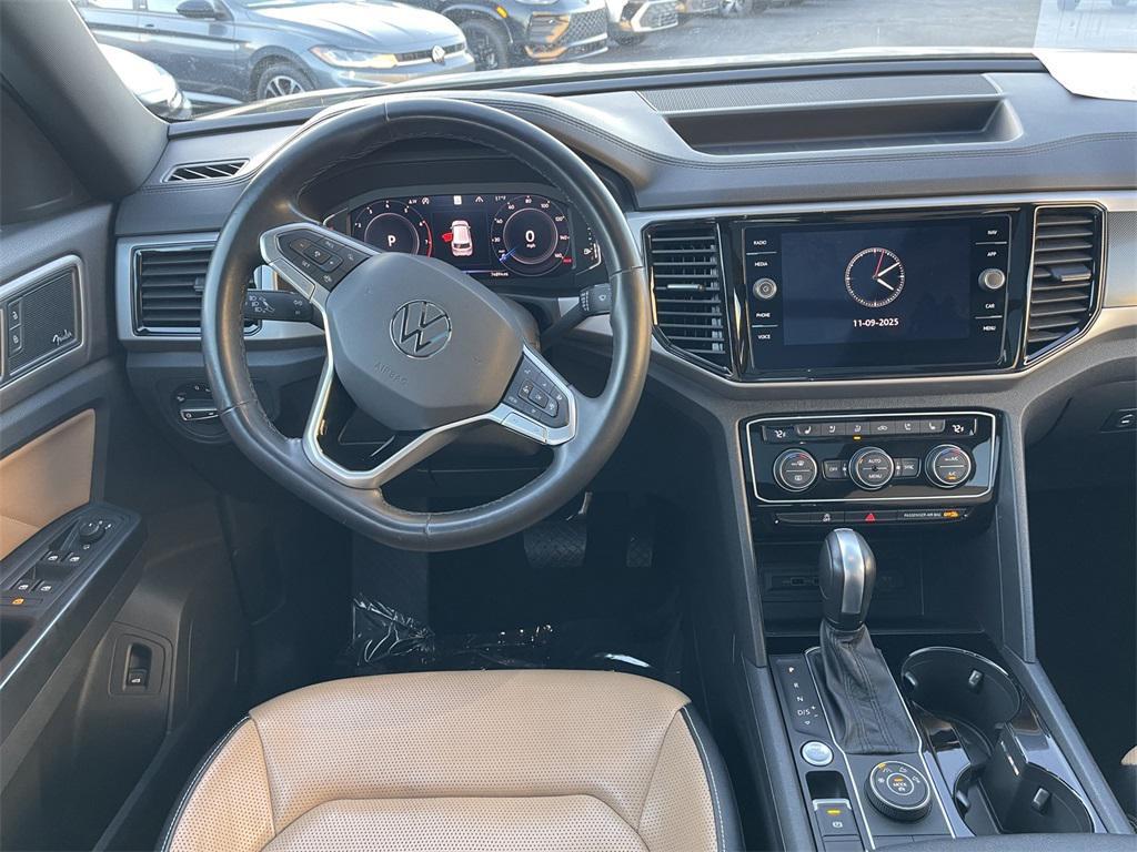 used 2020 Volkswagen Atlas Cross Sport car, priced at $23,990