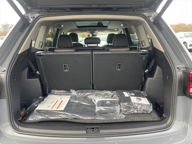 new 2025 Volkswagen Atlas car, priced at $46,448