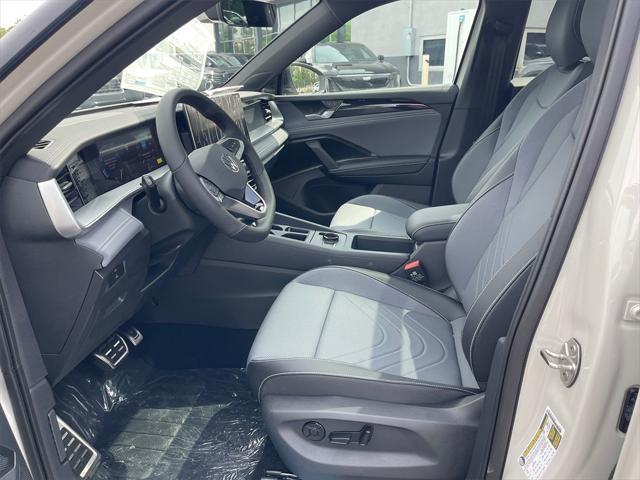 new 2025 Volkswagen Tiguan car, priced at $38,524