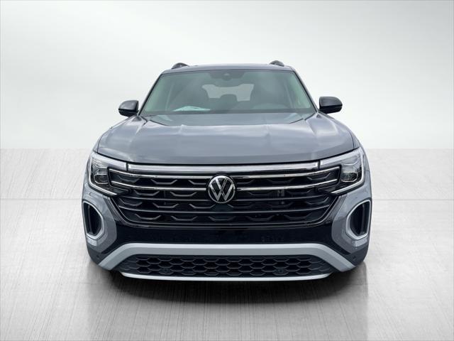 new 2025 Volkswagen Atlas car, priced at $45,598