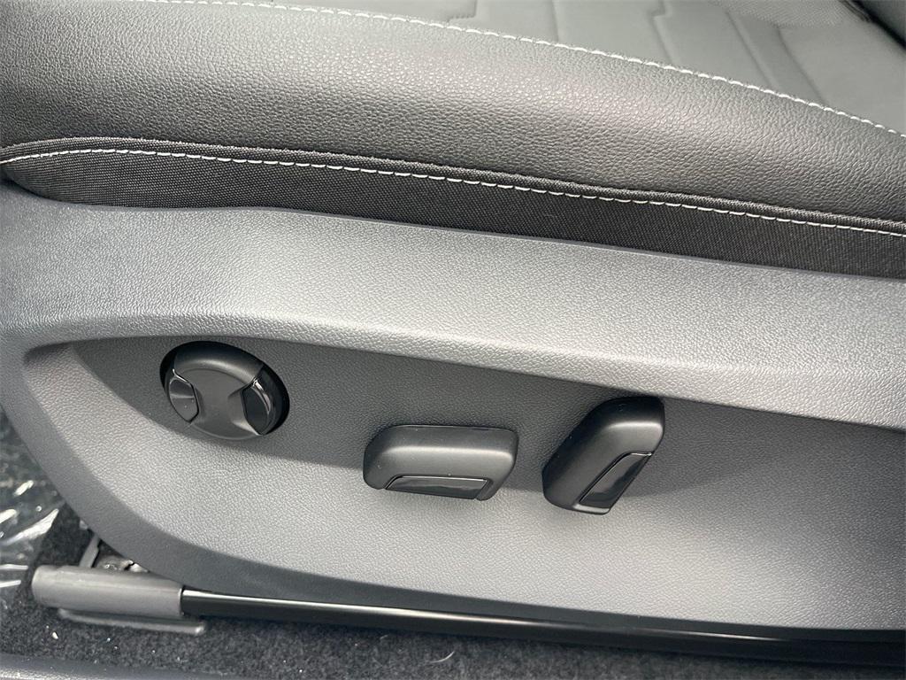 new 2025 Volkswagen Taos car, priced at $31,401