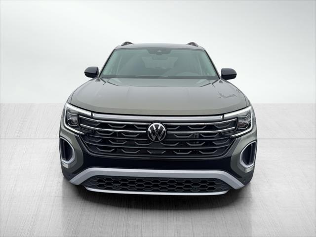 new 2025 Volkswagen Atlas car, priced at $45,932