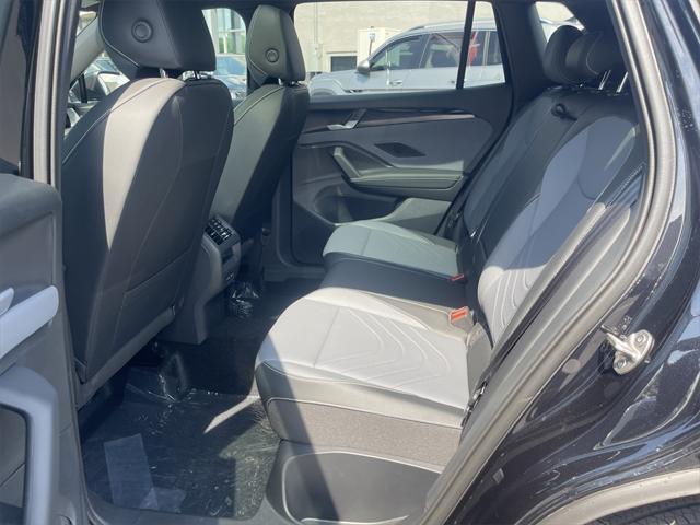 new 2025 Volkswagen Tiguan car, priced at $38,145