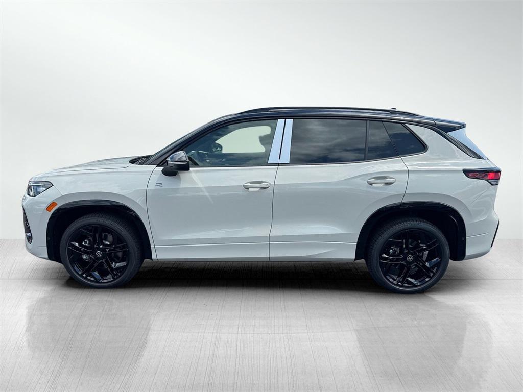 new 2025 Volkswagen Tiguan car, priced at $38,251