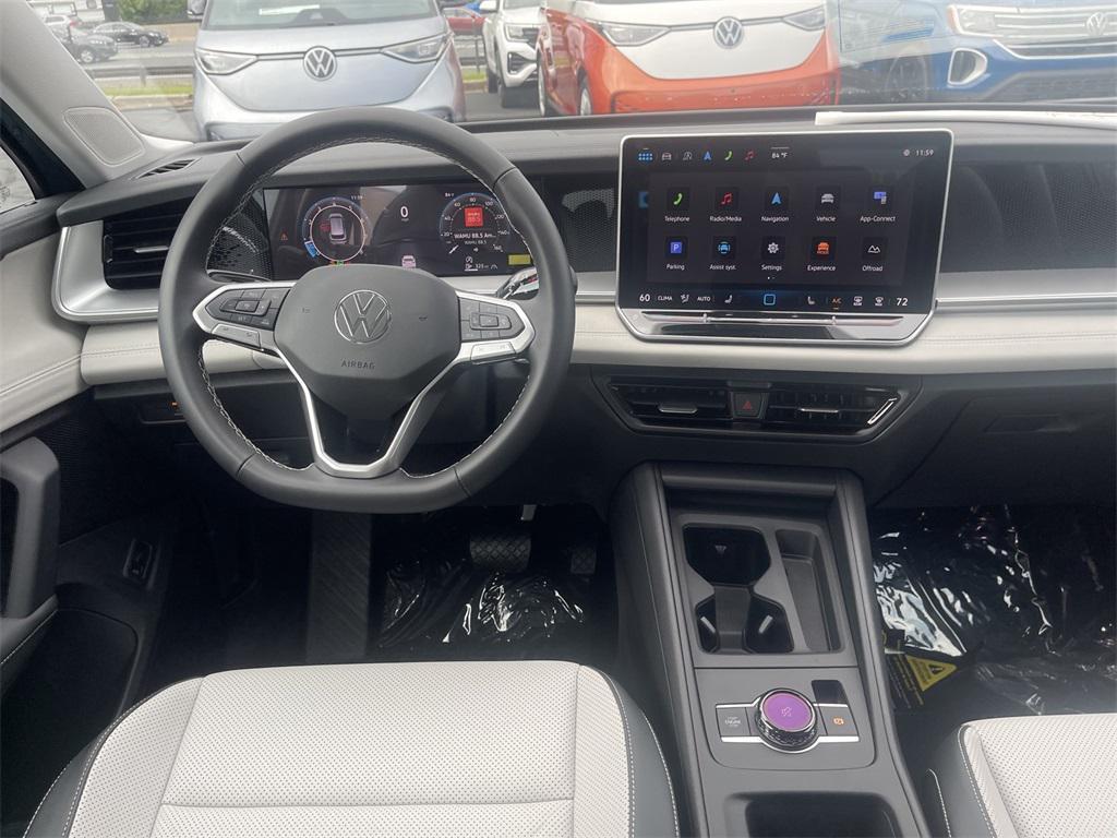 new 2025 Volkswagen Tiguan car, priced at $35,749