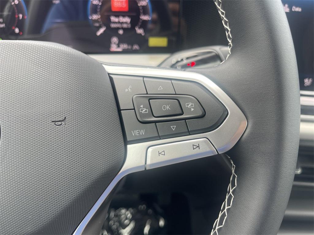 new 2025 Volkswagen Tiguan car, priced at $35,749