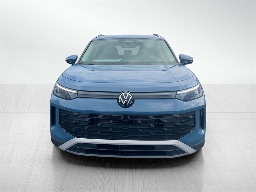 new 2025 Volkswagen Tiguan car, priced at $35,749