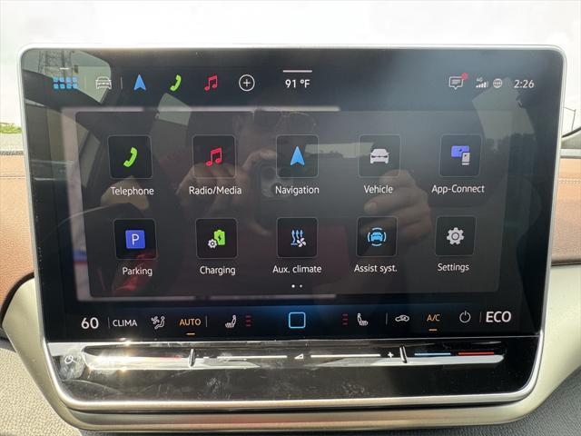 new 2025 Volkswagen ID.4 car, priced at $44,635