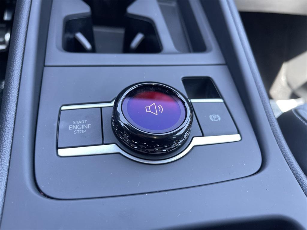 new 2025 Volkswagen Tiguan car, priced at $39,189