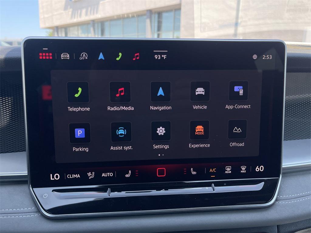 new 2025 Volkswagen Tiguan car, priced at $39,189