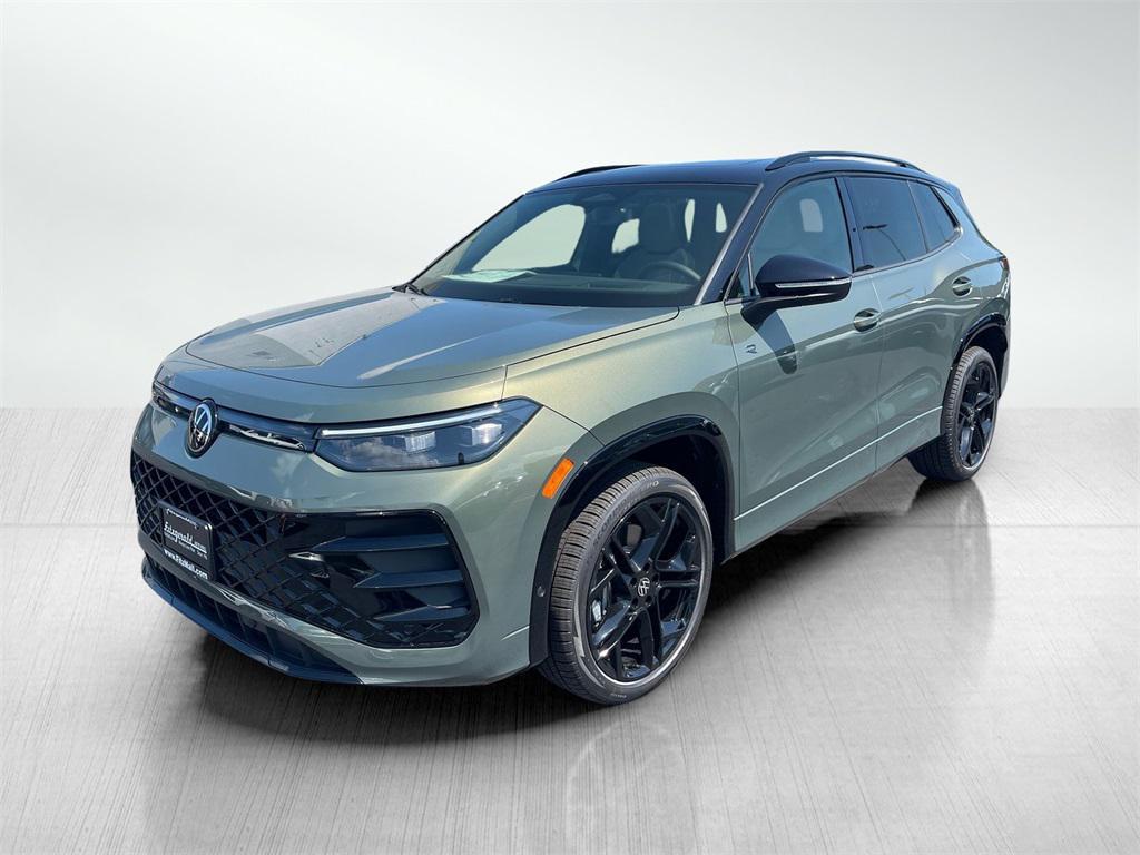 new 2025 Volkswagen Tiguan car, priced at $39,189