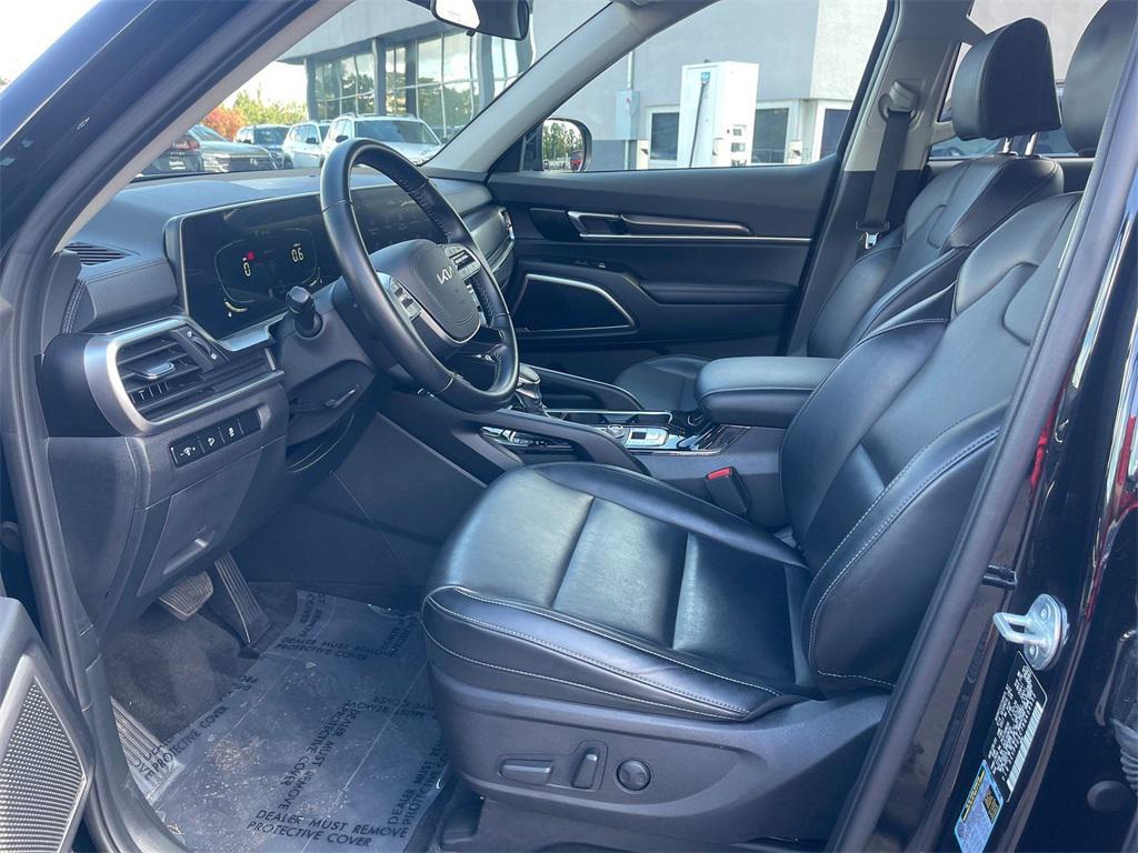 used 2024 Kia Telluride car, priced at $33,992