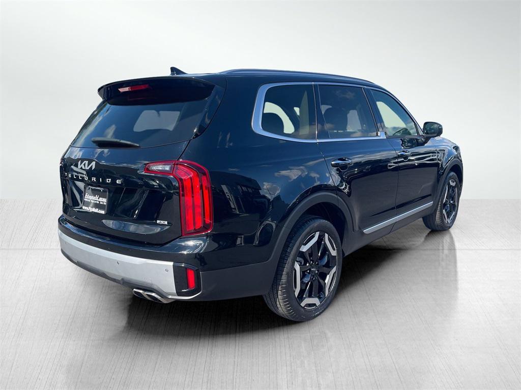 used 2024 Kia Telluride car, priced at $33,992