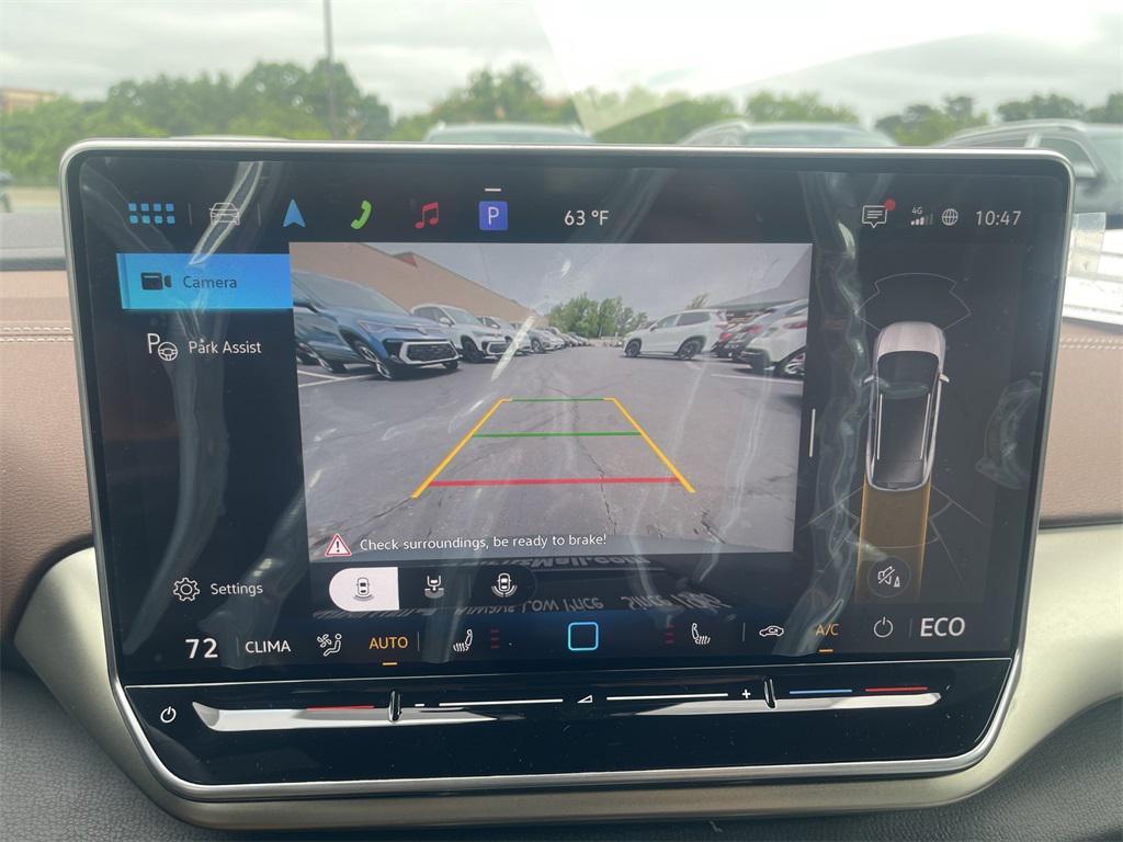 new 2025 Volkswagen ID.4 car, priced at $45,410