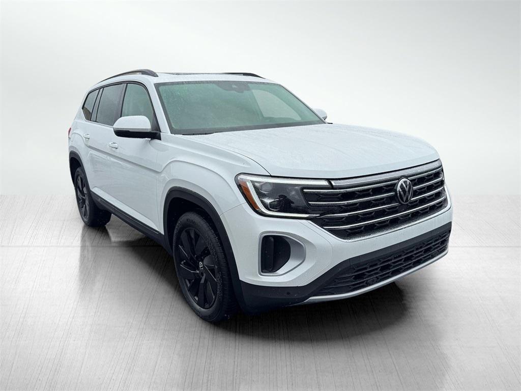 new 2026 Volkswagen Atlas car, priced at $48,010