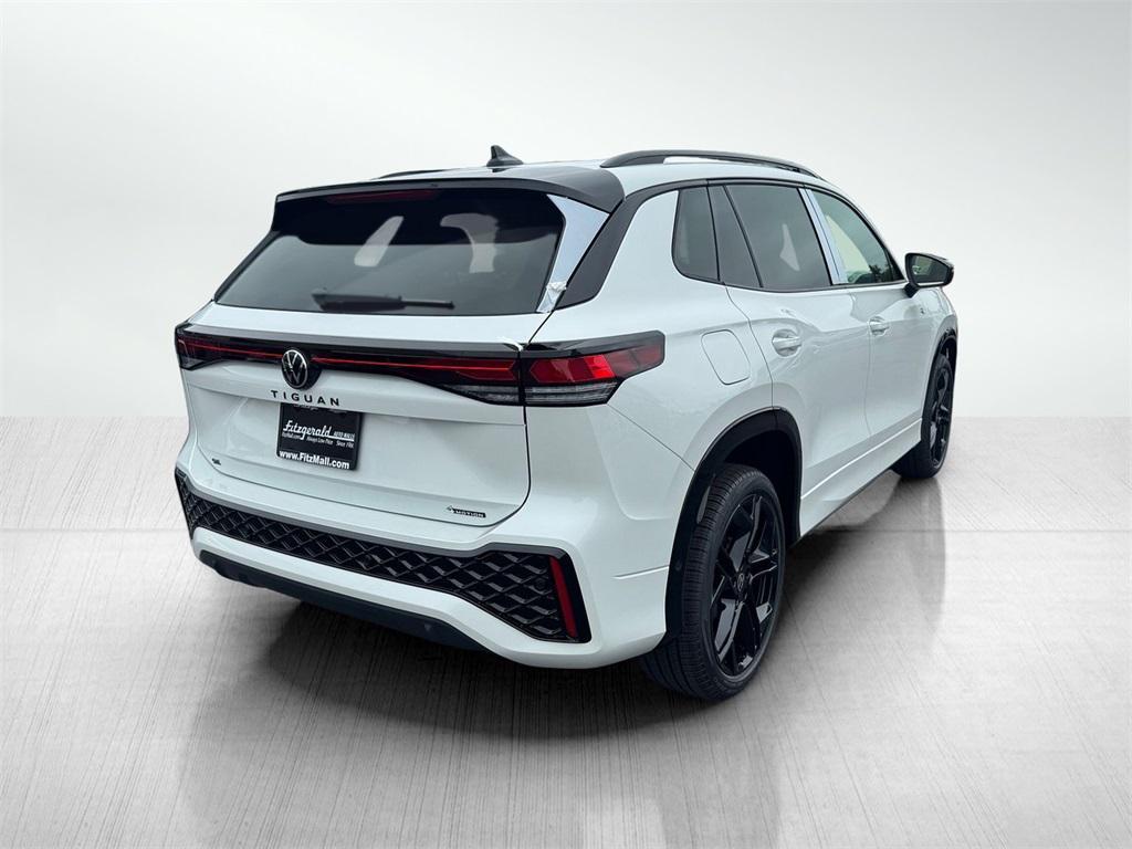 new 2025 Volkswagen Tiguan car, priced at $37,565