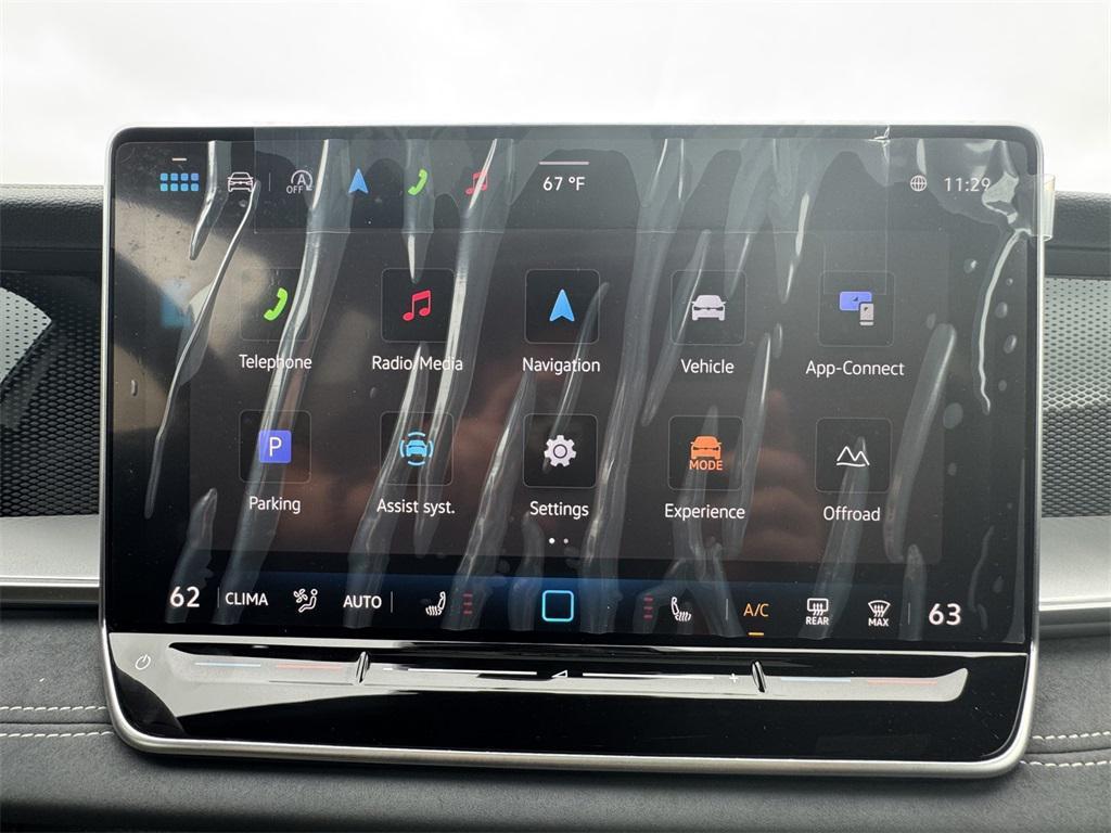 new 2025 Volkswagen Tiguan car, priced at $37,565