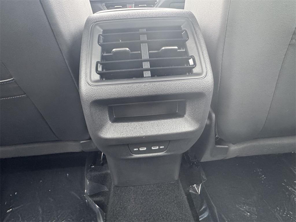 new 2025 Volkswagen Tiguan car, priced at $37,565