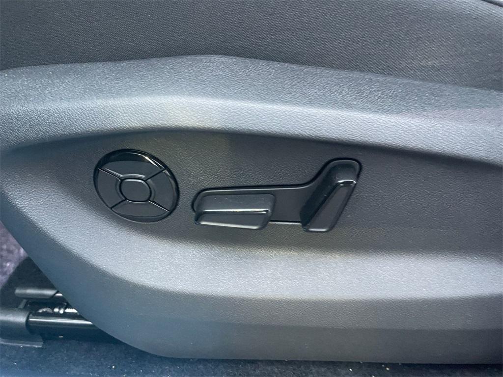 new 2026 Volkswagen Tiguan car, priced at $39,854