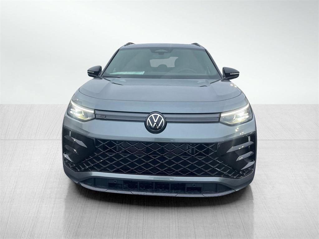 new 2026 Volkswagen Tiguan car, priced at $39,854