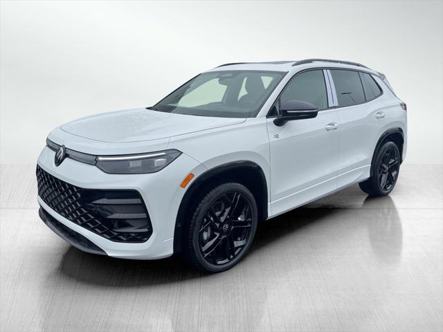 new 2025 Volkswagen Tiguan car, priced at $38,582