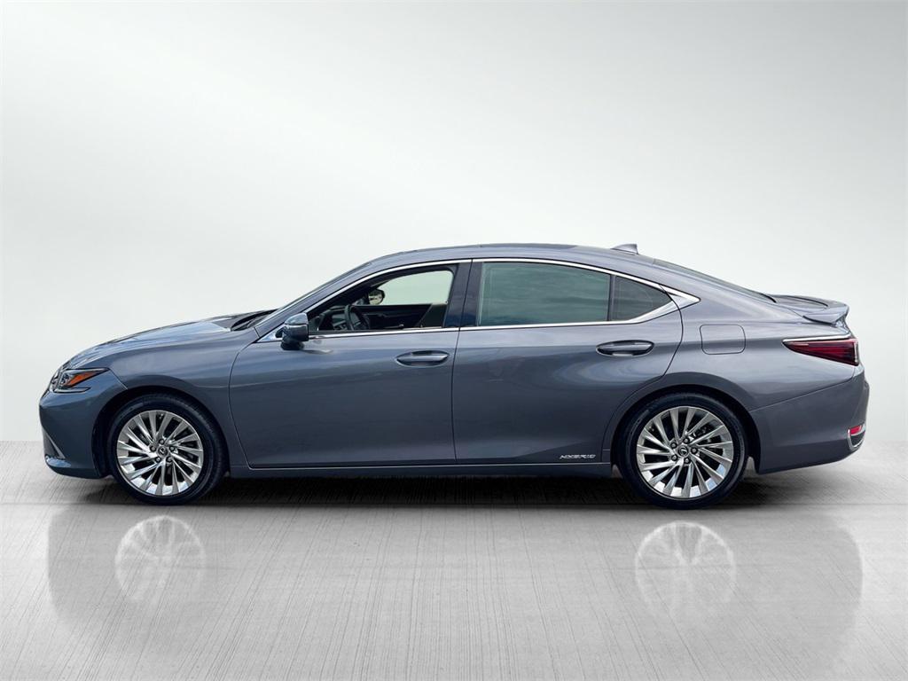 used 2021 Lexus ES 300h car, priced at $36,491