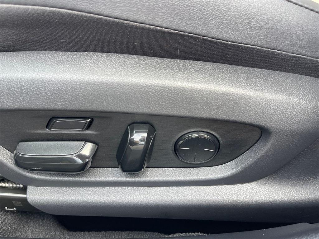 used 2021 Lexus ES 300h car, priced at $36,491