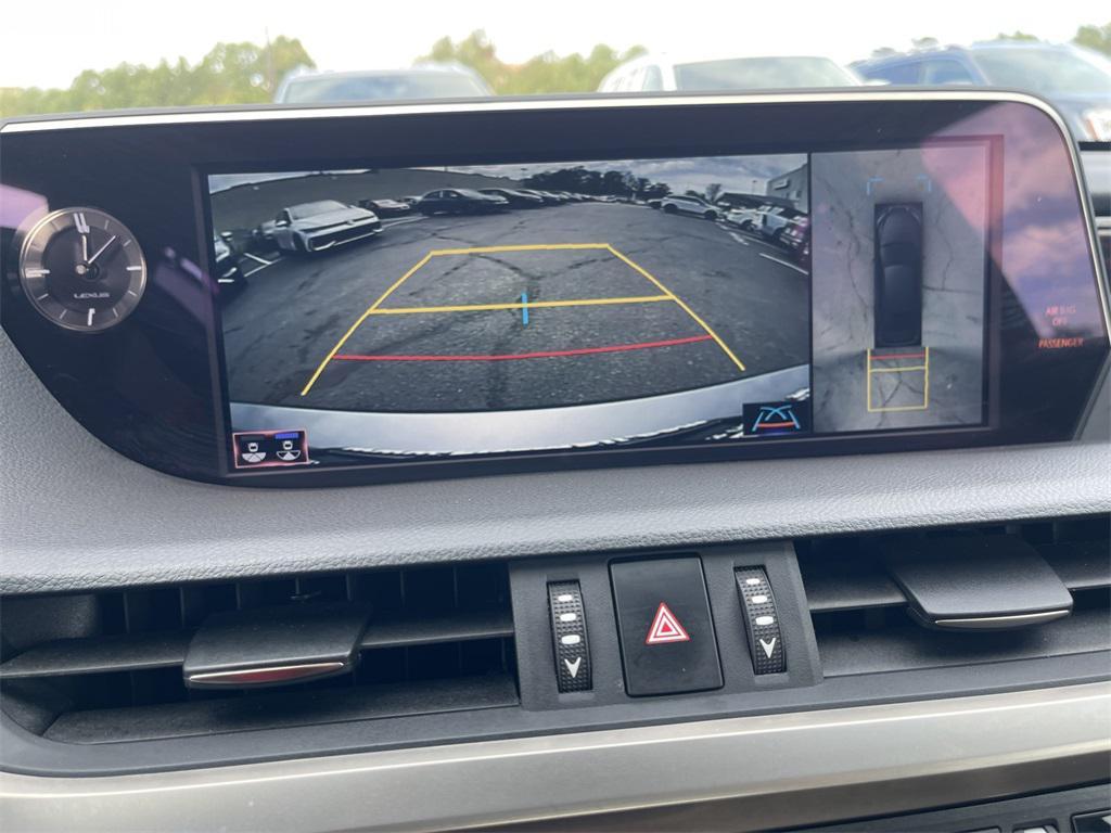 used 2021 Lexus ES 300h car, priced at $36,491