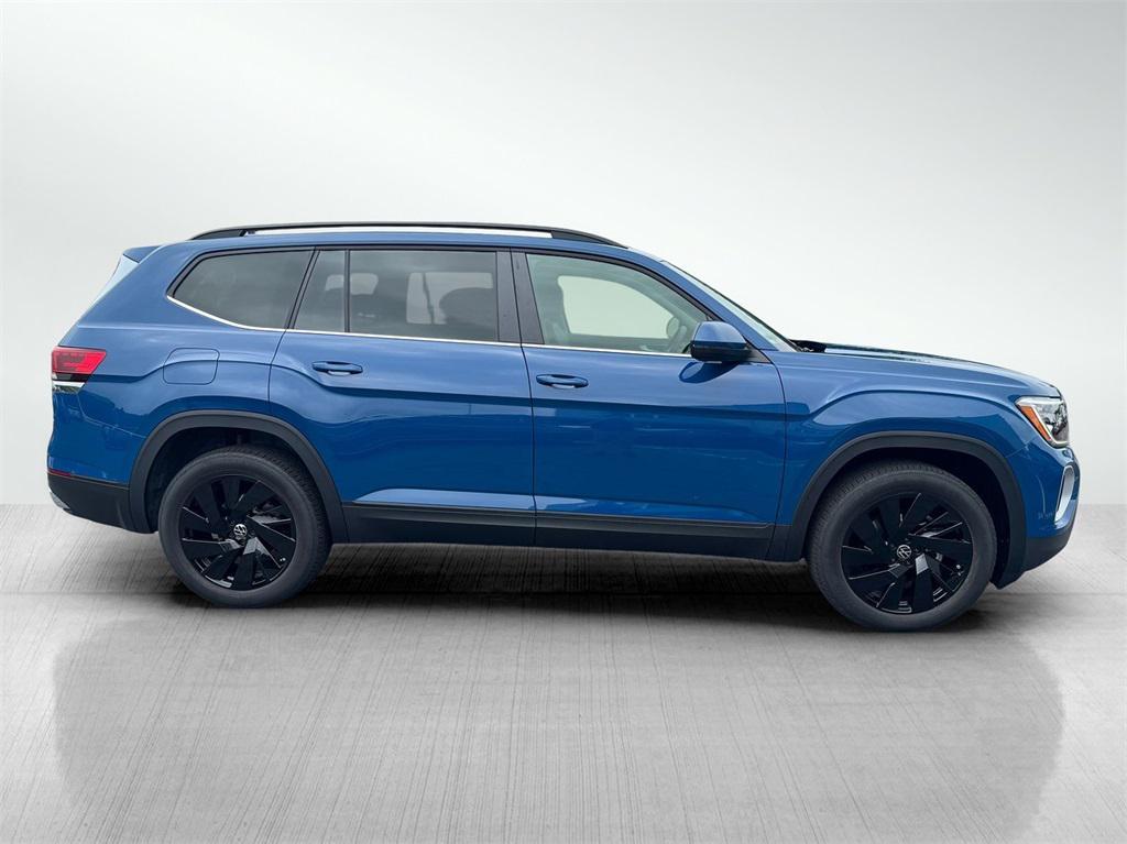 new 2025 Volkswagen Atlas car, priced at $44,648