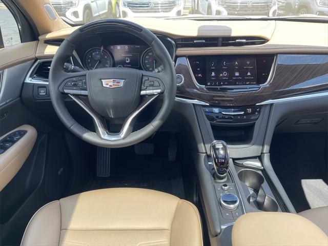 used 2024 Cadillac XT6 car, priced at $56,990