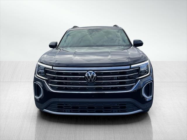 new 2025 Volkswagen Atlas car, priced at $43,573