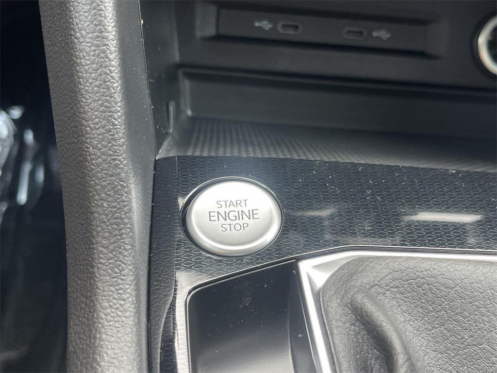 new 2025 Volkswagen Taos car, priced at $27,290