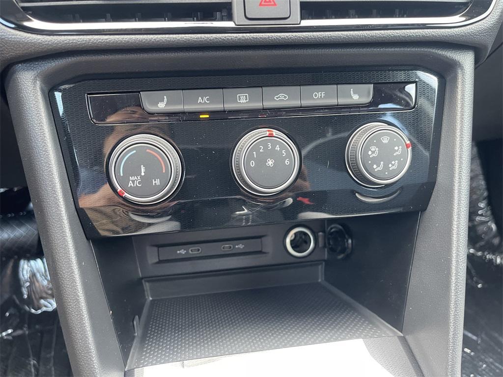new 2025 Volkswagen Taos car, priced at $27,290