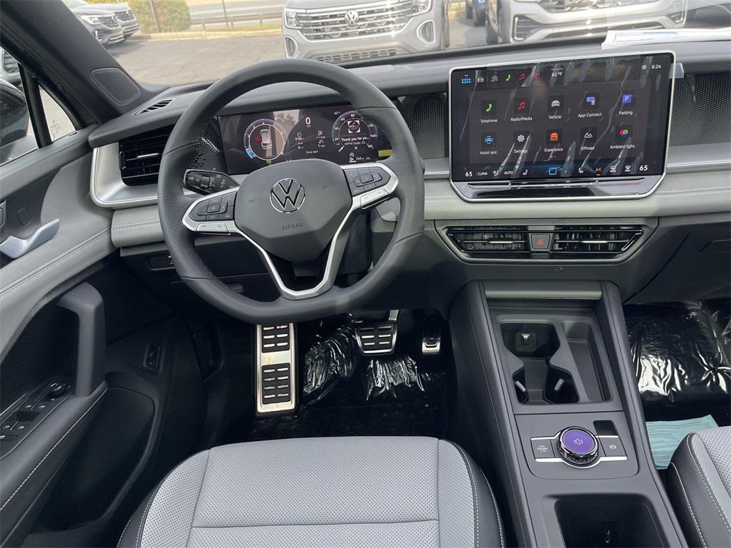 new 2026 Volkswagen Tiguan car, priced at $39,654