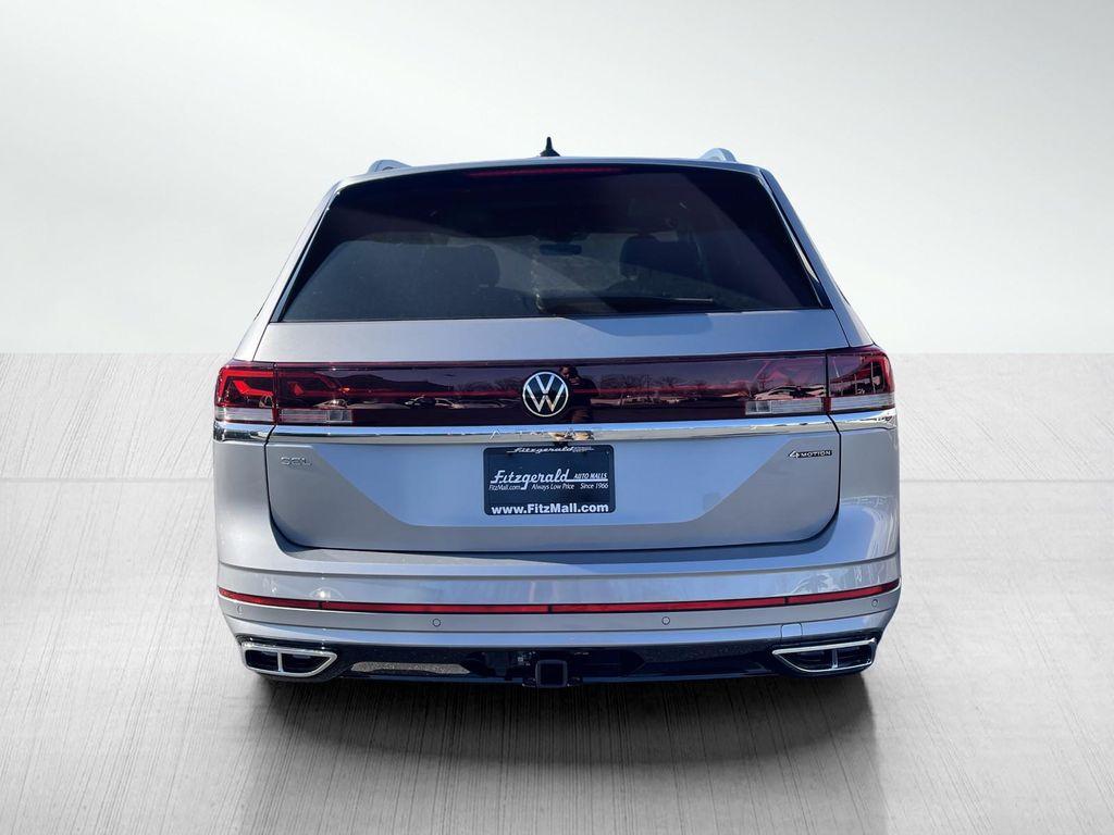 new 2025 Volkswagen Atlas car, priced at $52,636