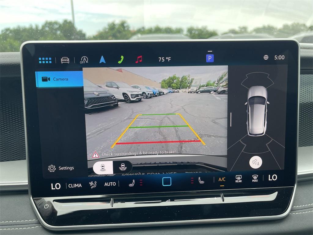 new 2025 Volkswagen Tiguan car, priced at $38,082