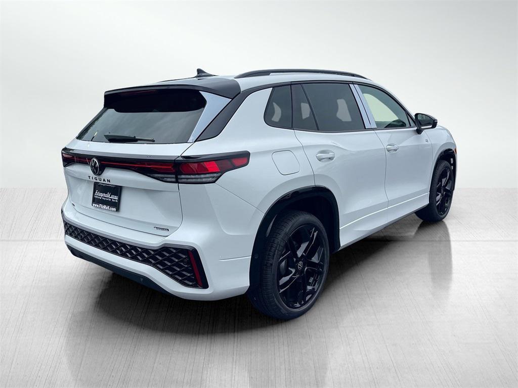 new 2025 Volkswagen Tiguan car, priced at $37,582