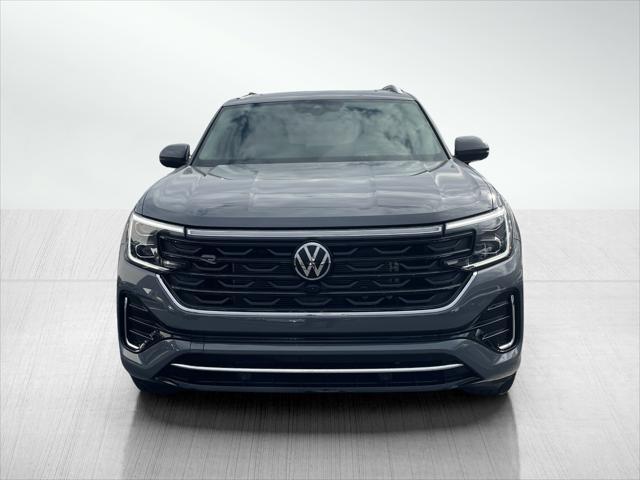 new 2025 Volkswagen Atlas car, priced at $52,348