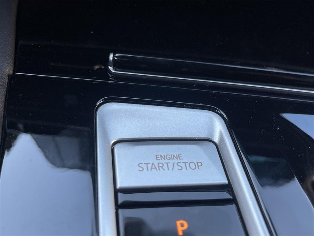 new 2026 Volkswagen Atlas Cross Sport car, priced at $53,926