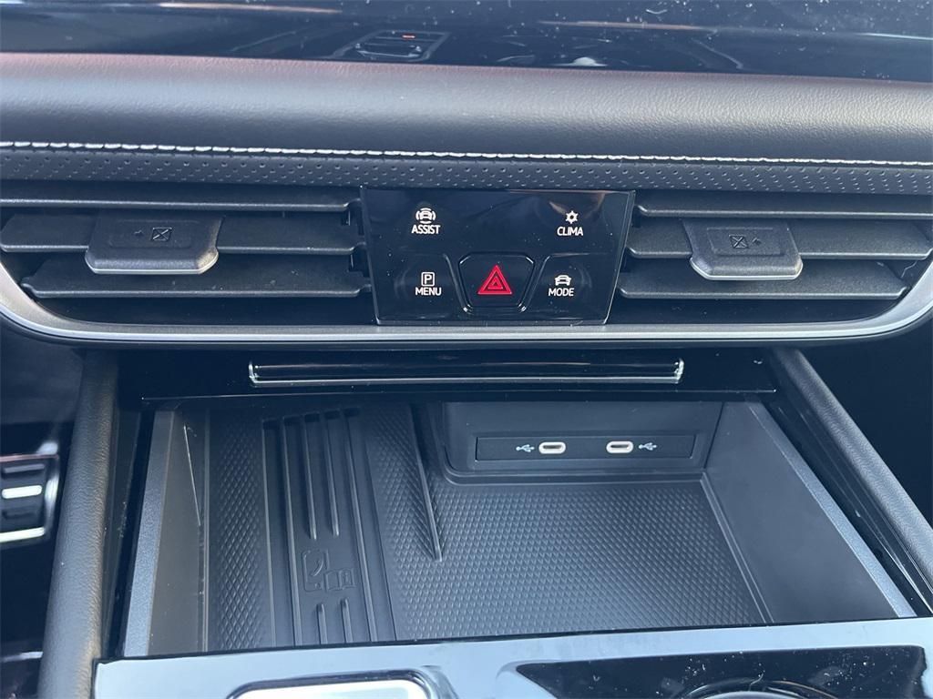 new 2026 Volkswagen Atlas Cross Sport car, priced at $53,926