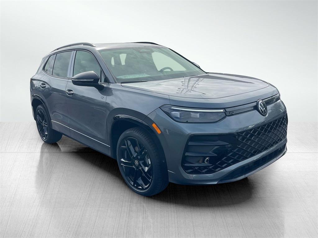 new 2026 Volkswagen Tiguan car, priced at $39,854