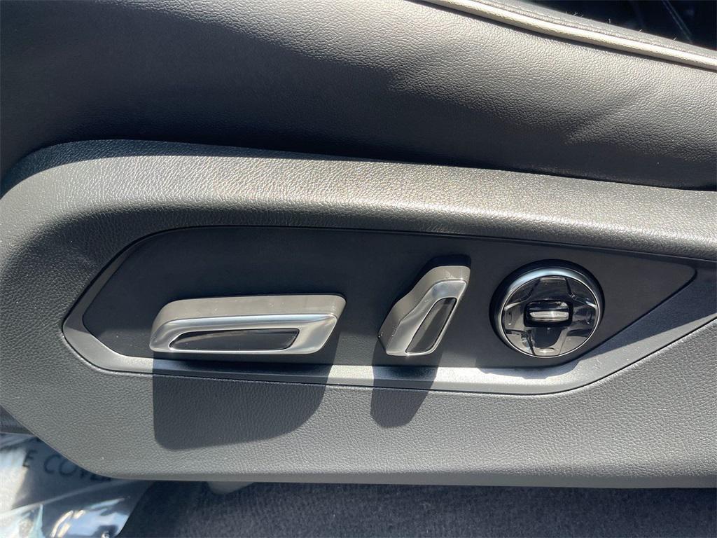 used 2024 Acura MDX car, priced at $53,990