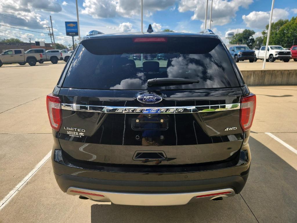 used 2017 Ford Explorer car