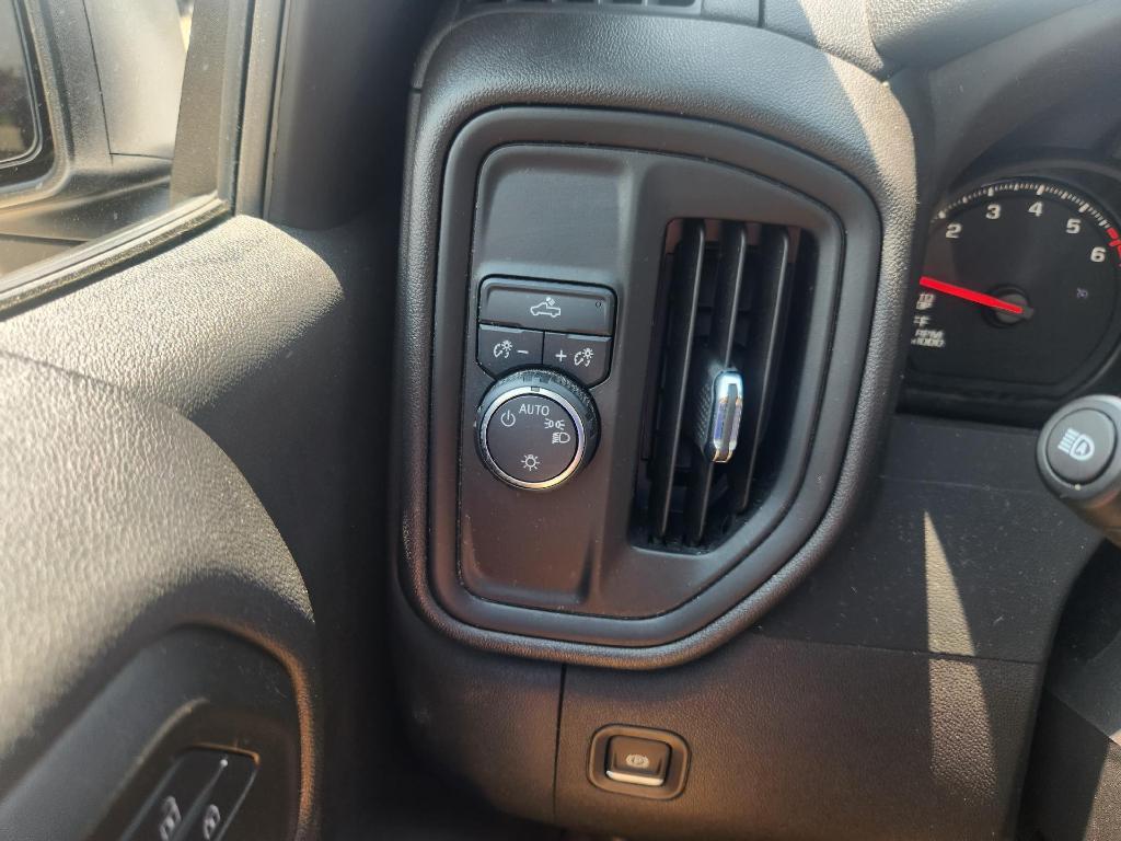 used 2024 Chevrolet Silverado 1500 car, priced at $32,973