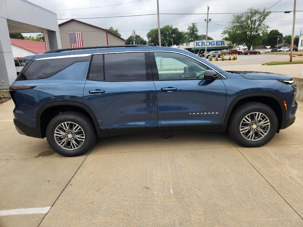 new 2026 Chevrolet Traverse car, priced at $43,814