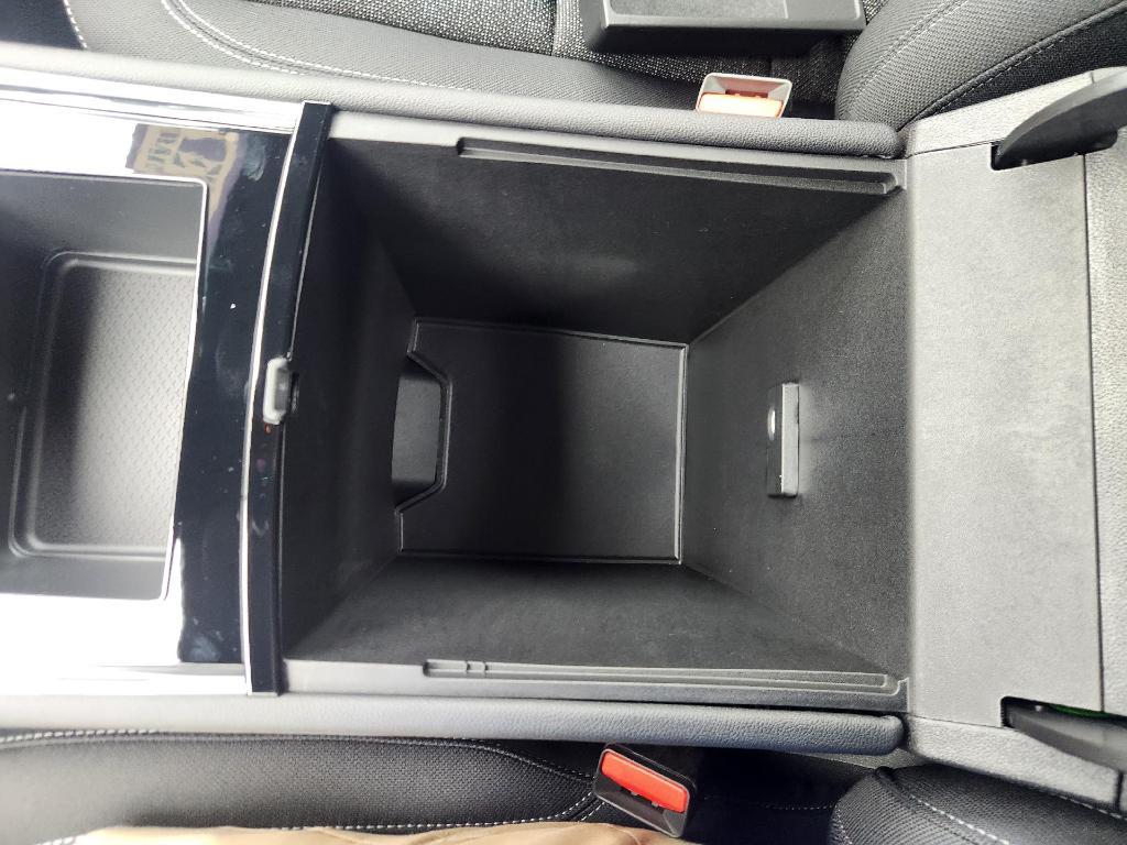 new 2026 Chevrolet Traverse car, priced at $43,814